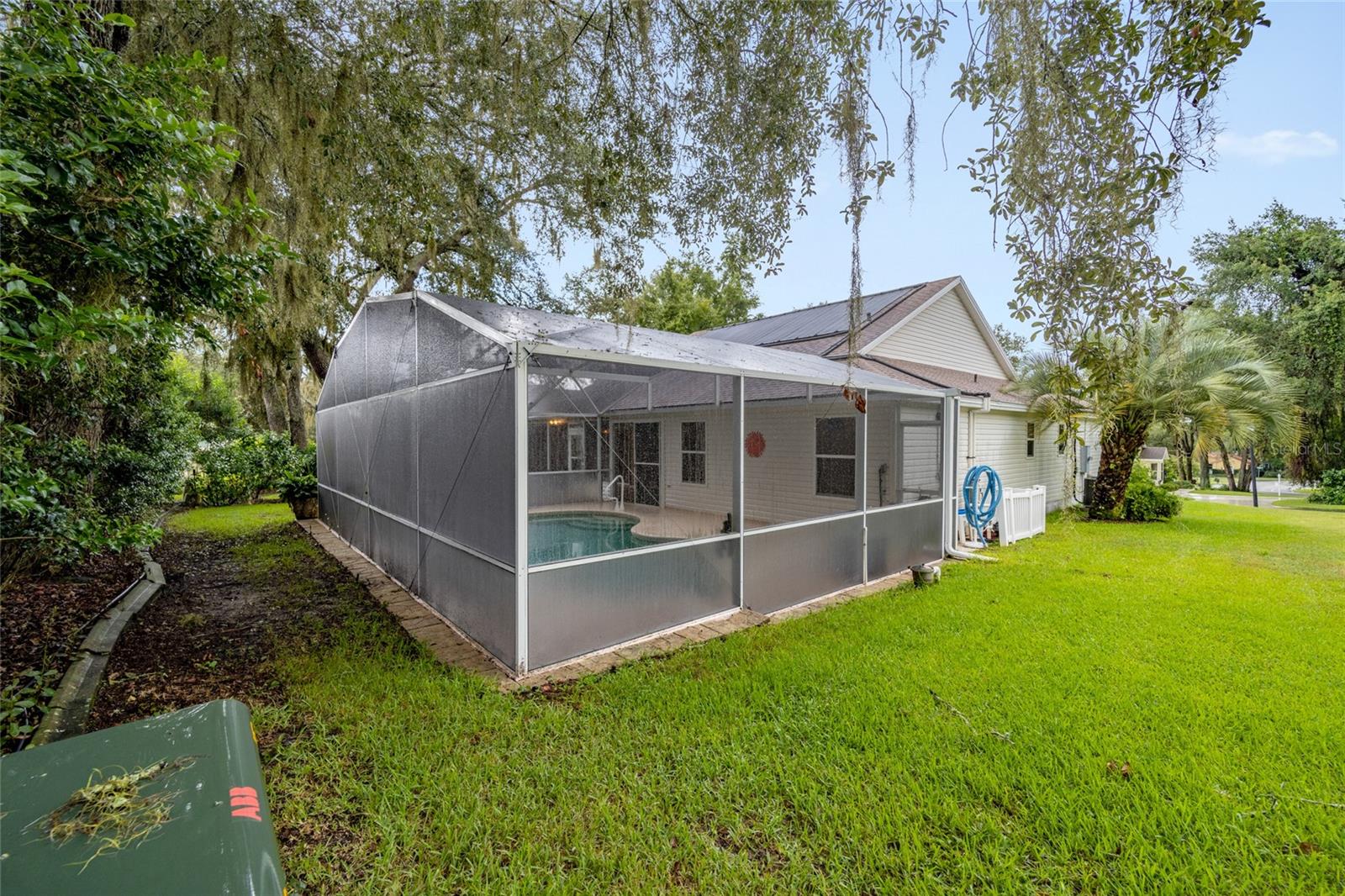 118 COSTA MESA DR