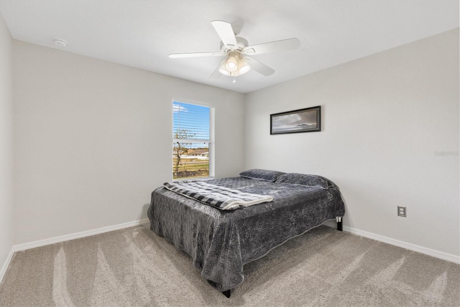 4982 NE 124TH RD