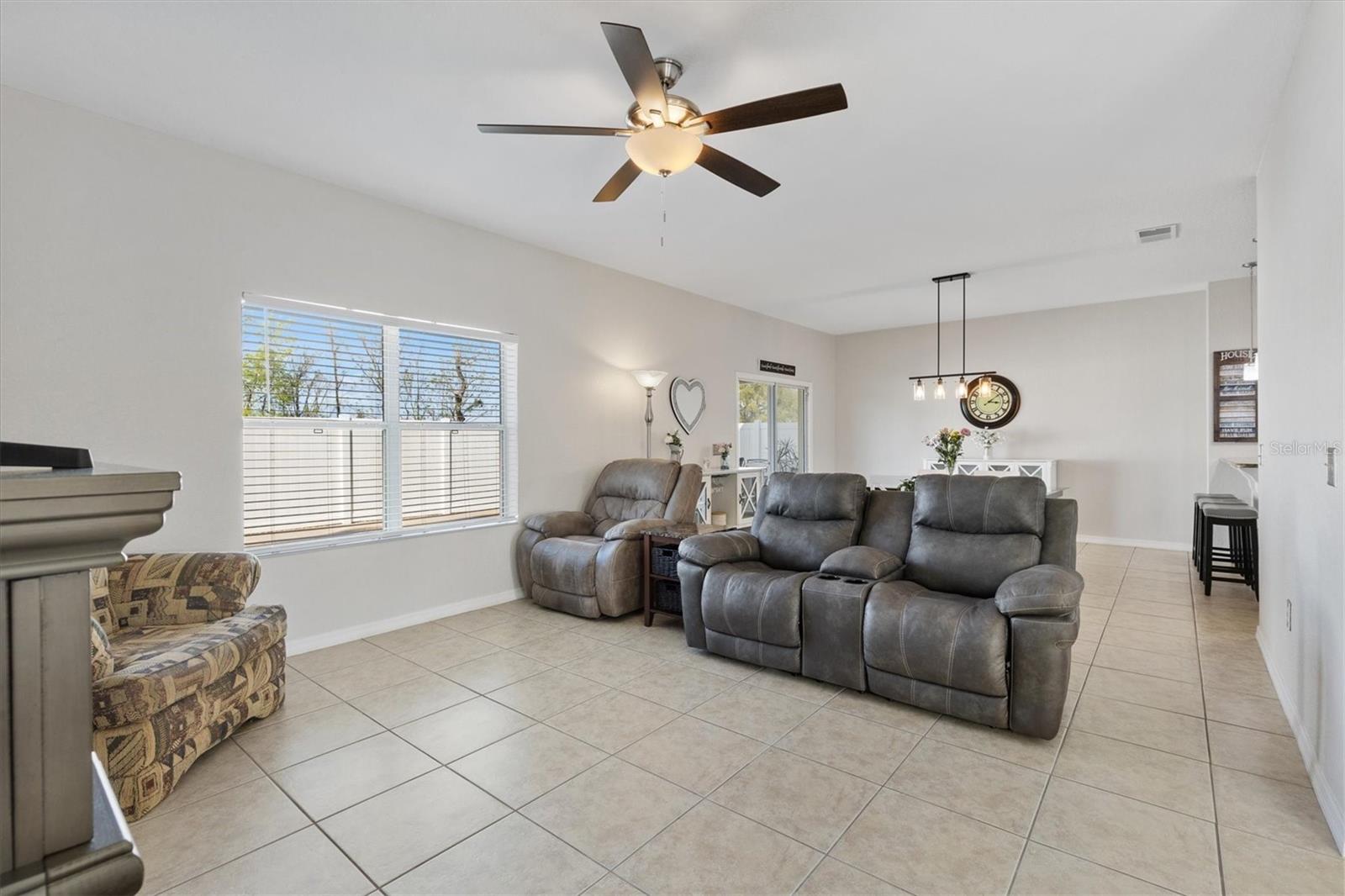 4982 NE 124TH RD