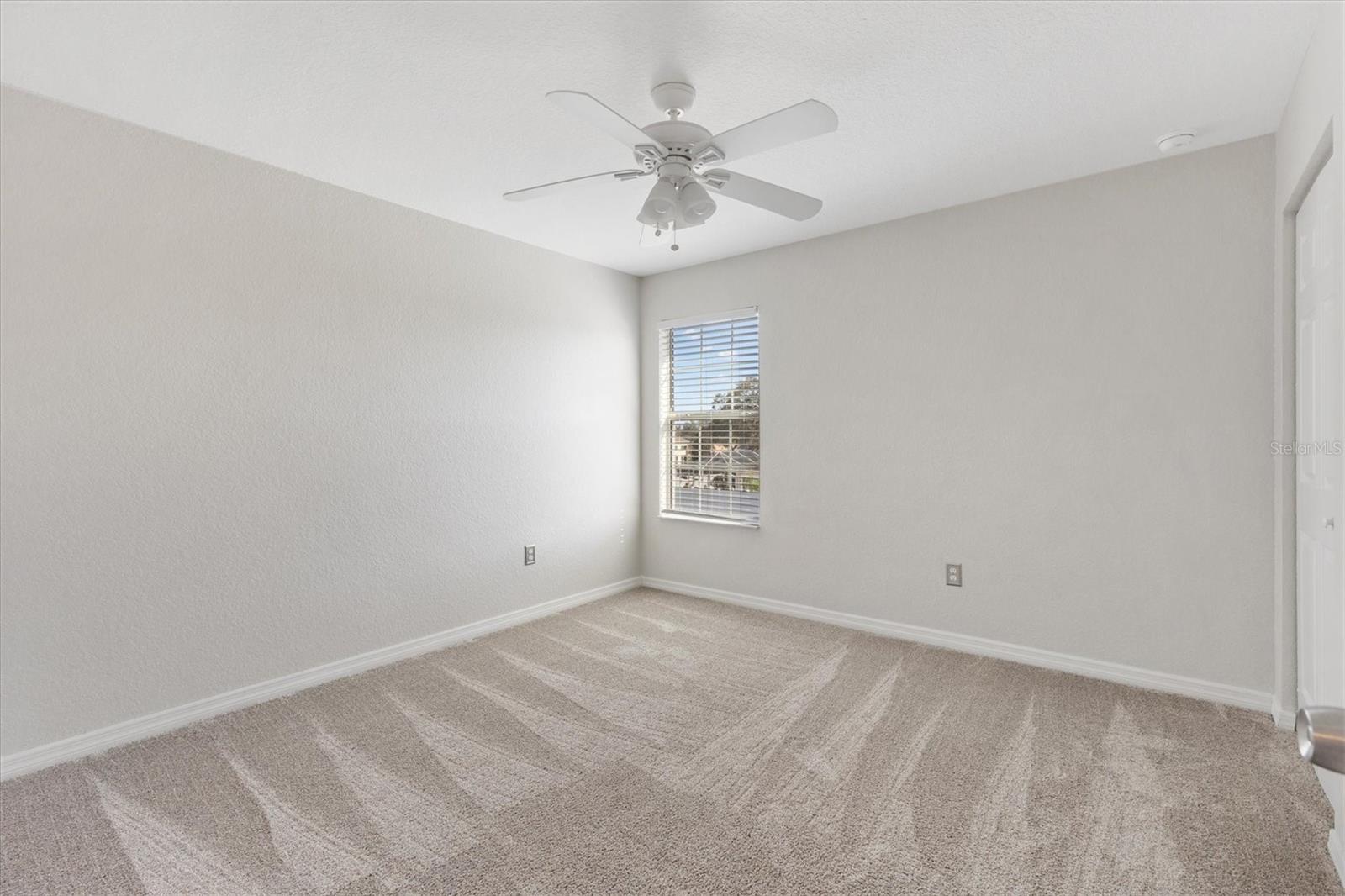 4982 NE 124TH RD