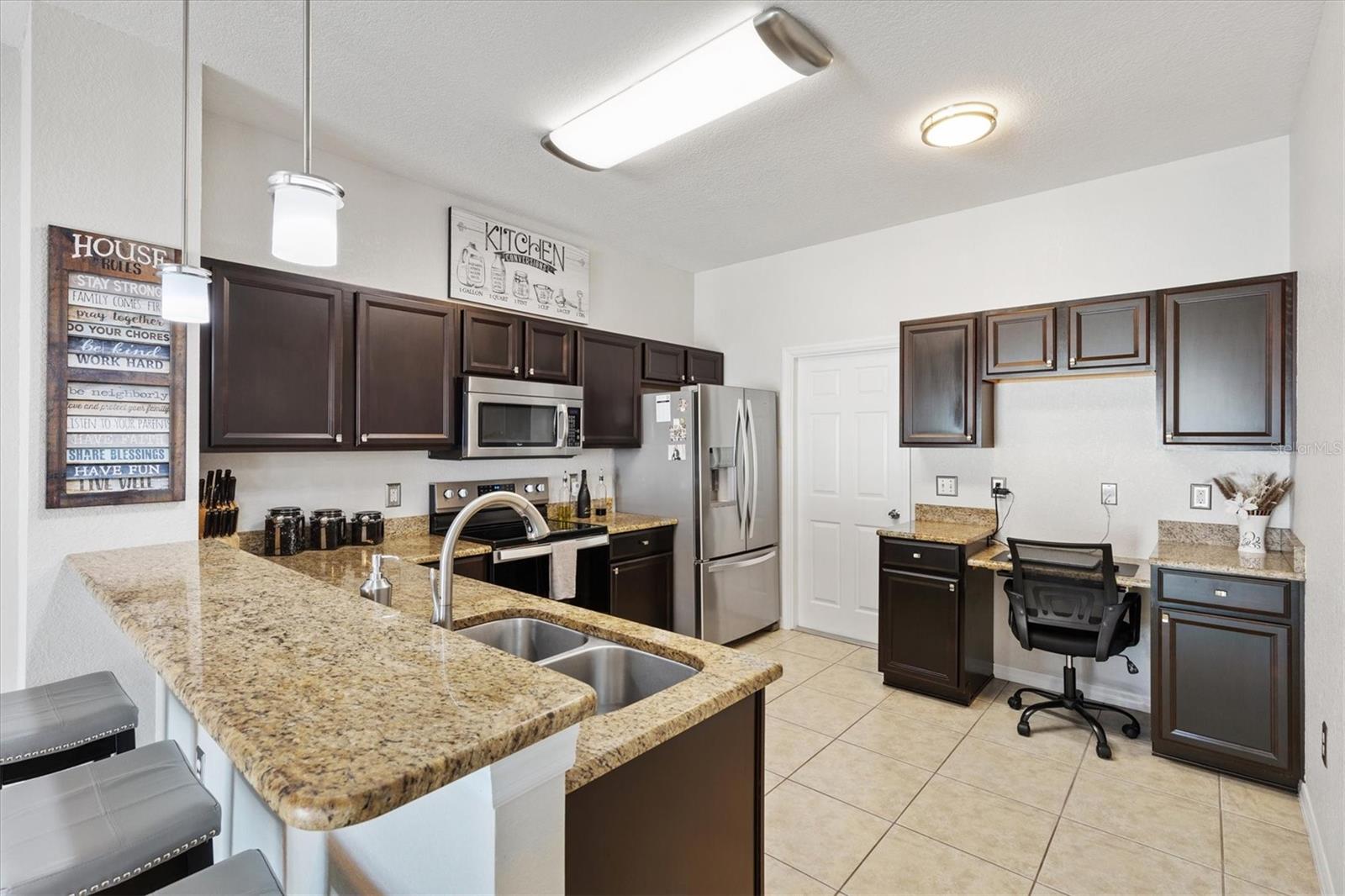 4982 NE 124TH RD