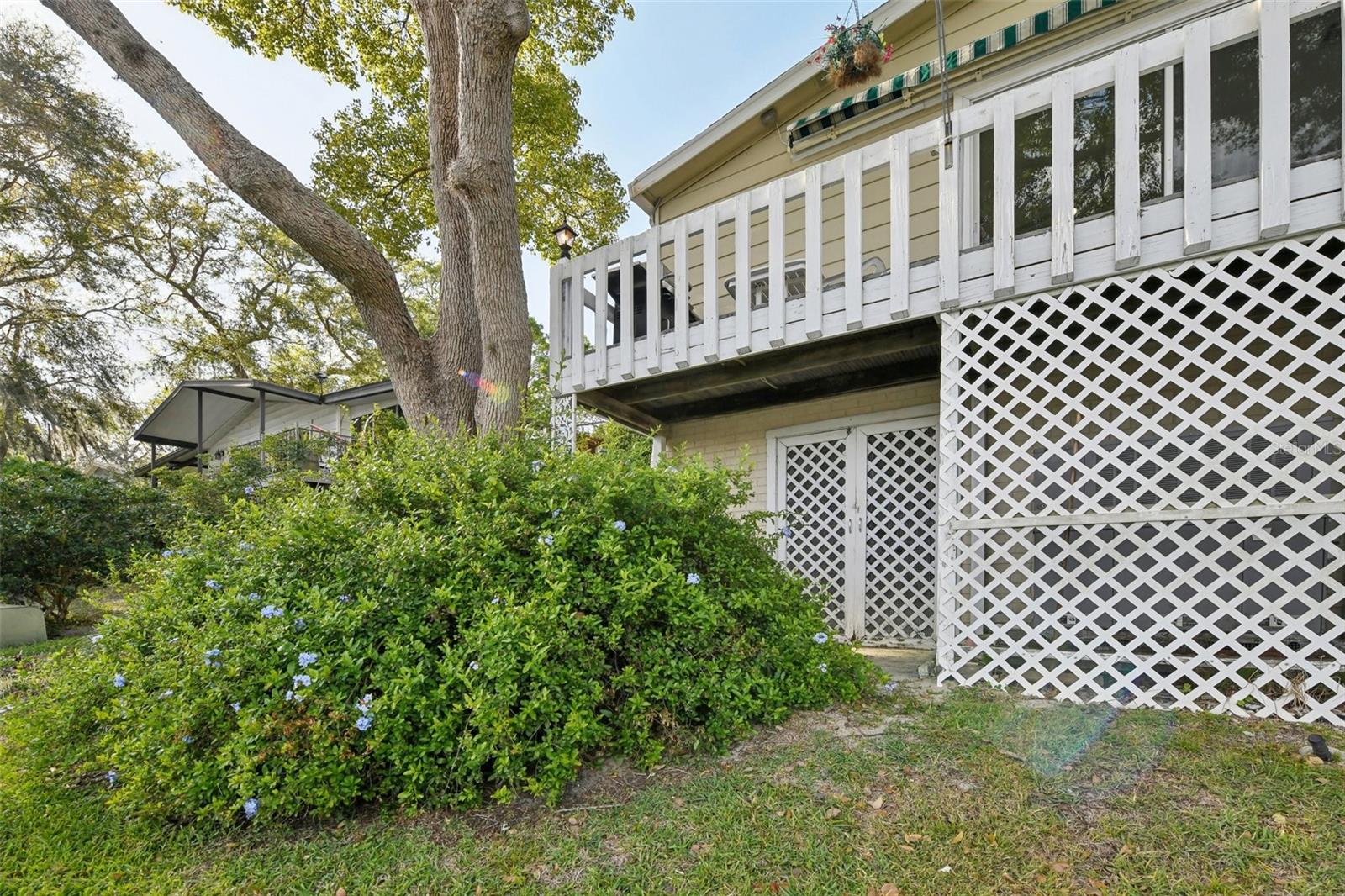 756 HEATHROW AVE