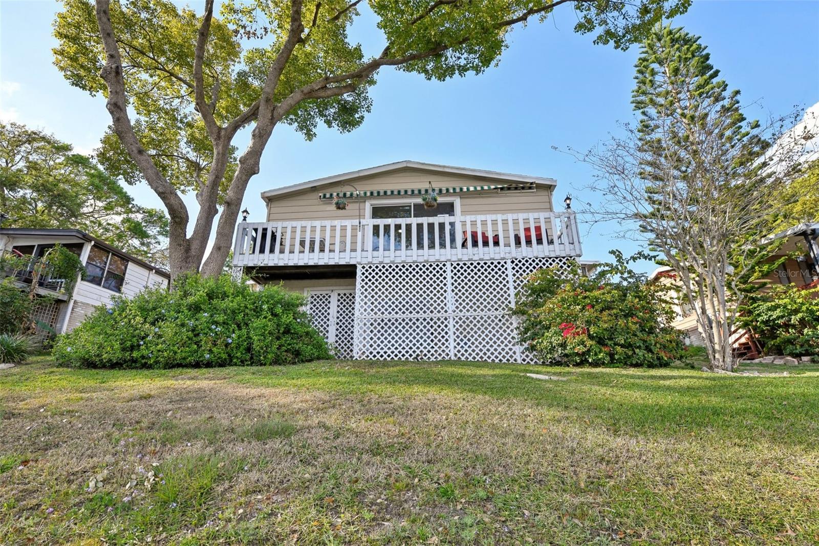 756 HEATHROW AVE