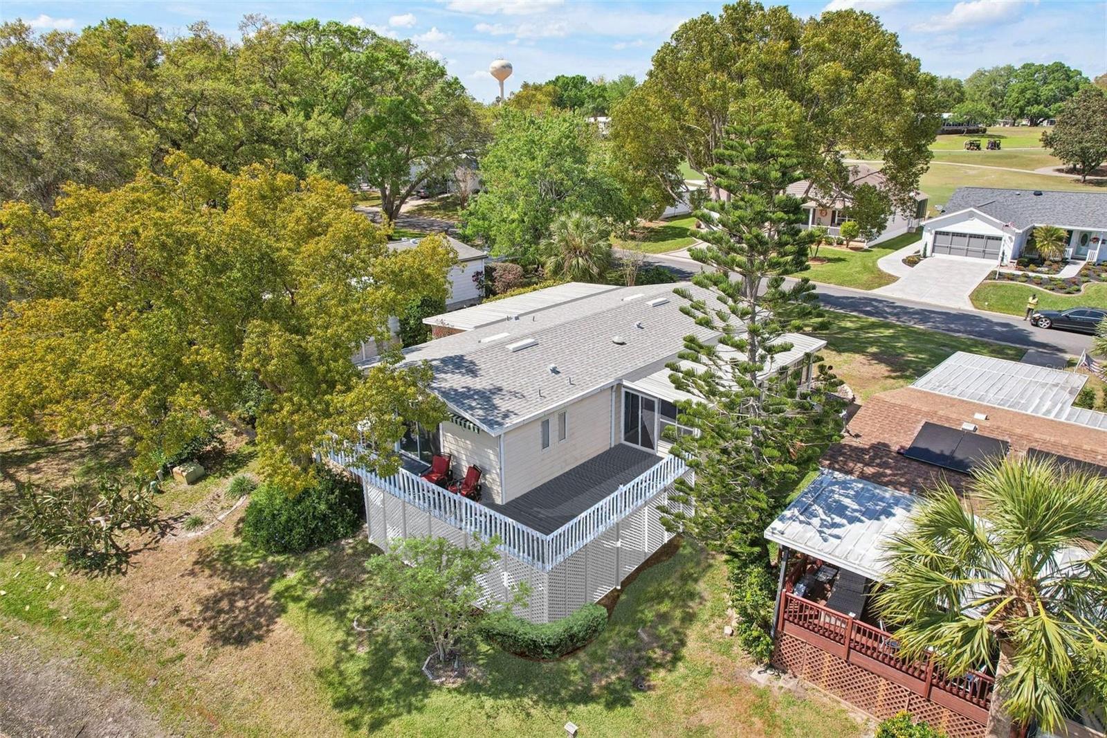 756 HEATHROW AVE