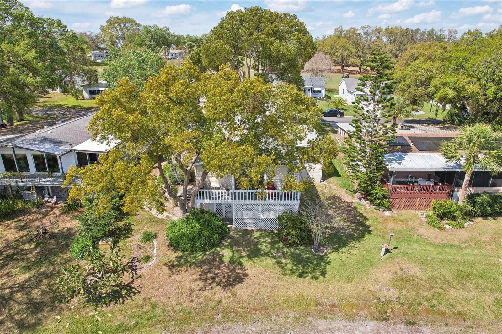 756 HEATHROW AVE