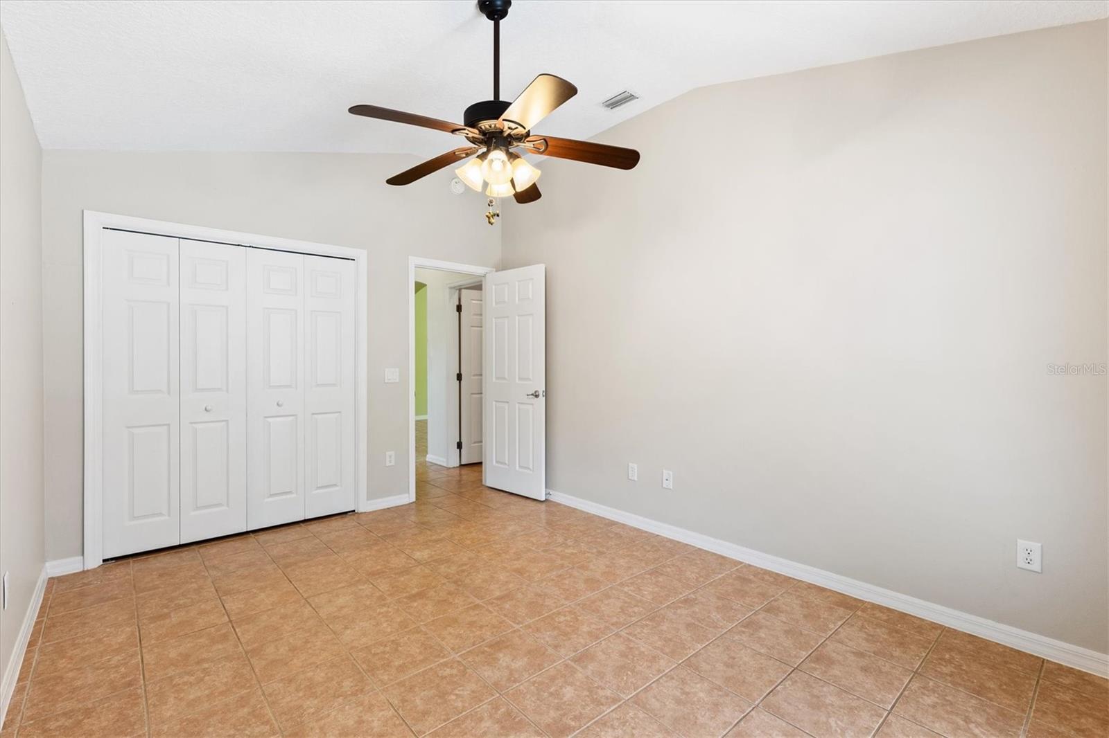 1509 TRENTON LN