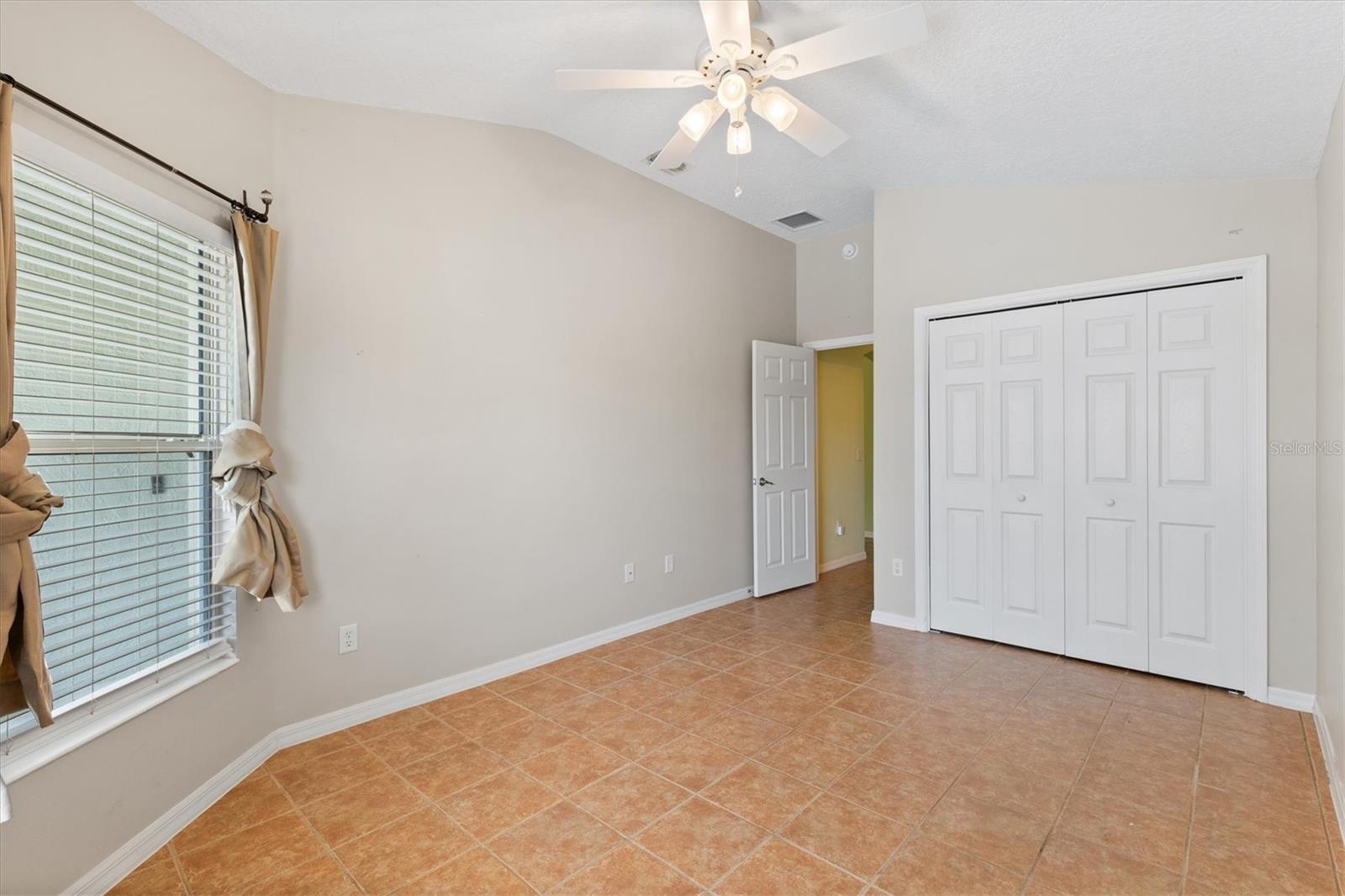 1509 TRENTON LN