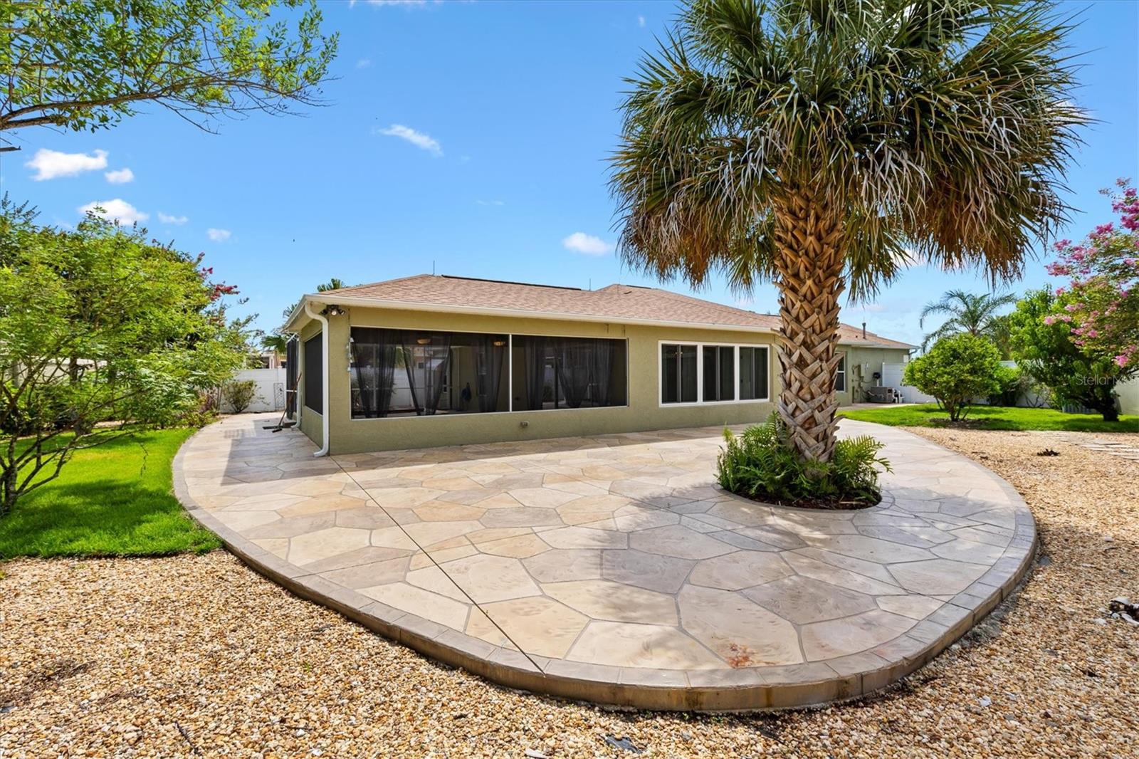 1509 TRENTON LN