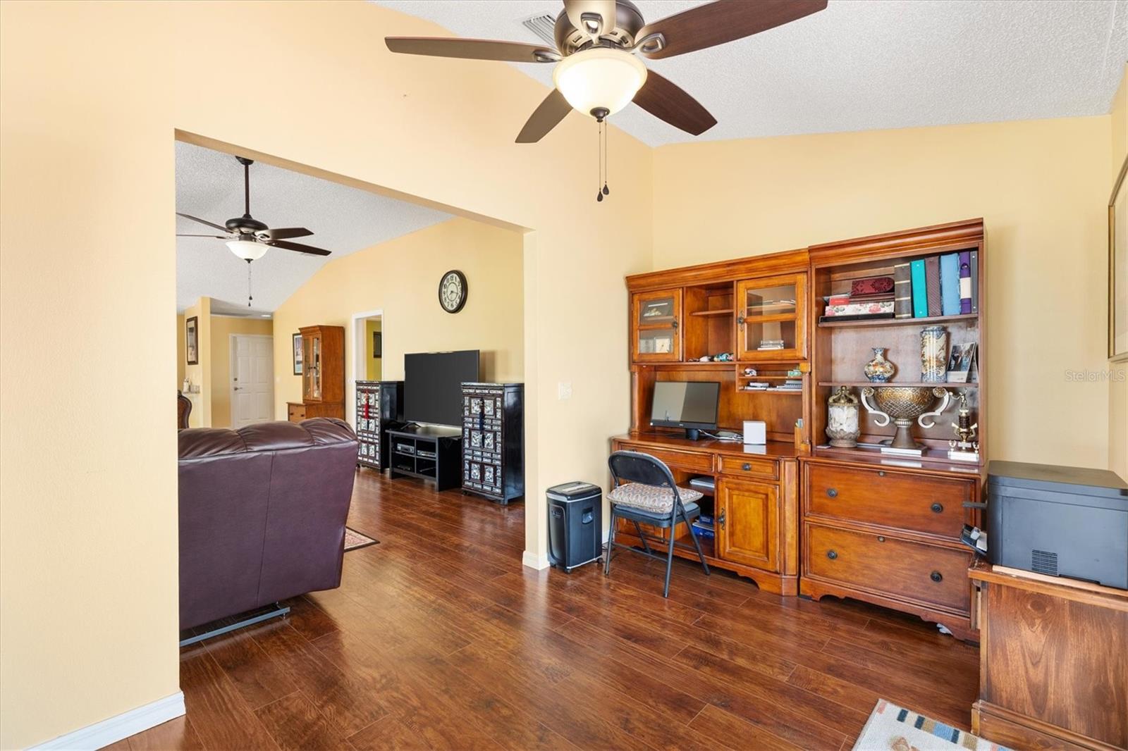 3105 CARROLLTON CT