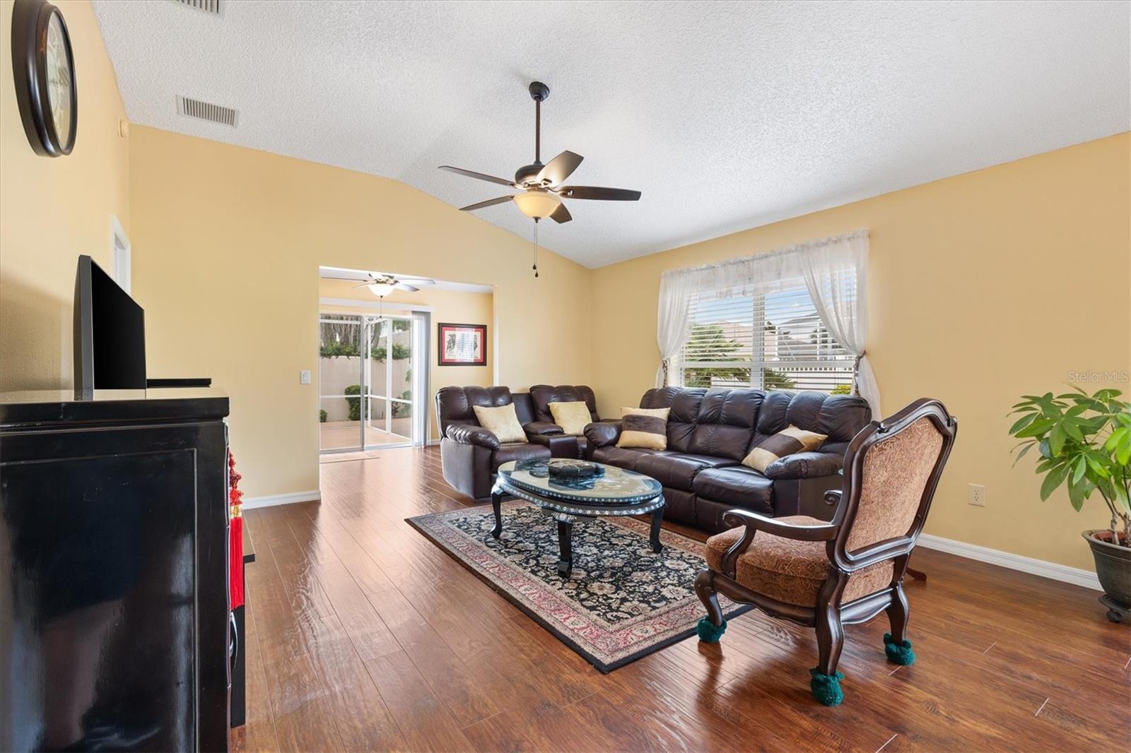 3105 CARROLLTON CT