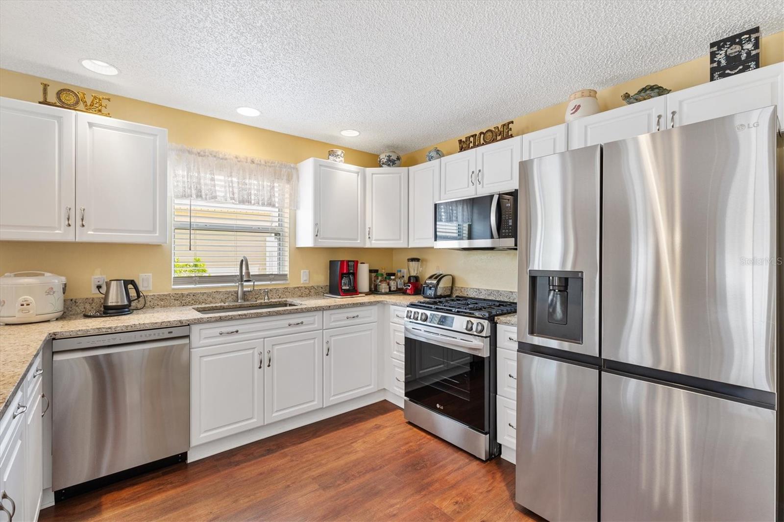 3105 CARROLLTON CT