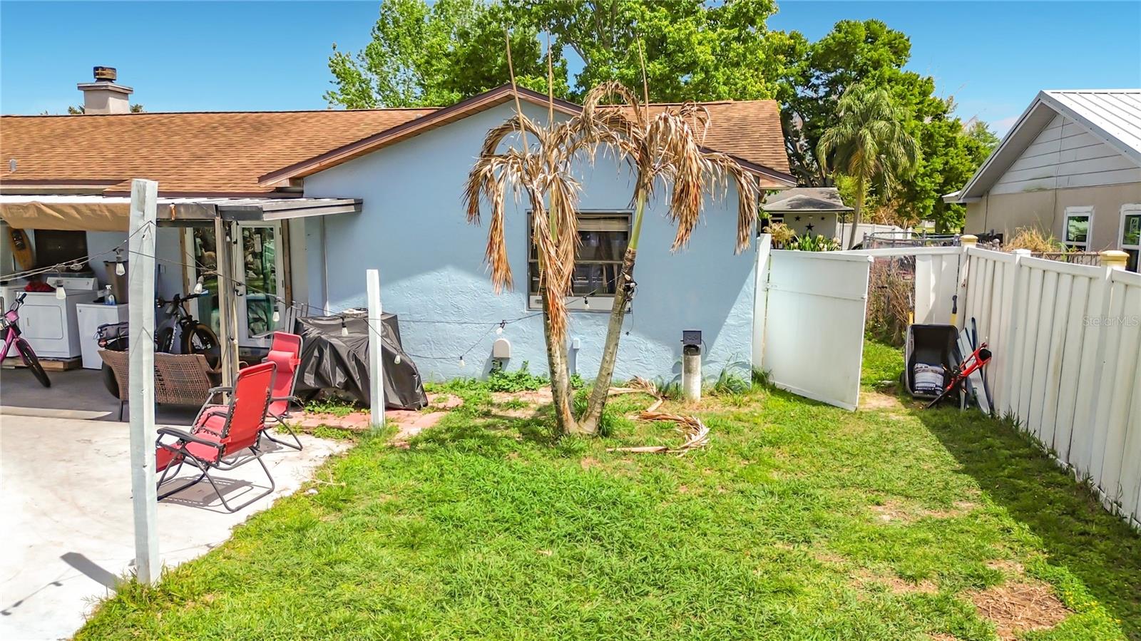 106 CALIFORNIA AVE