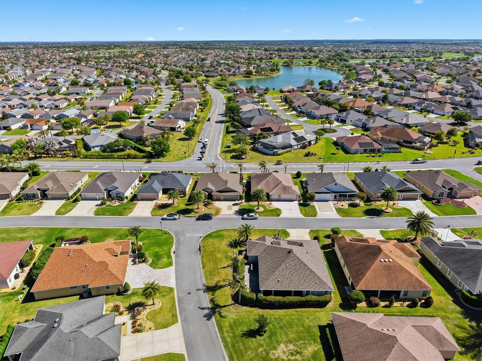 1424 WALNUT WAY
