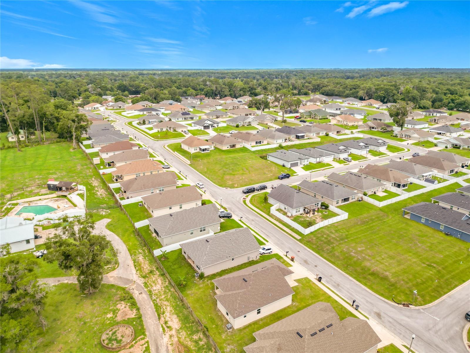 187 NW 45TH LOOP