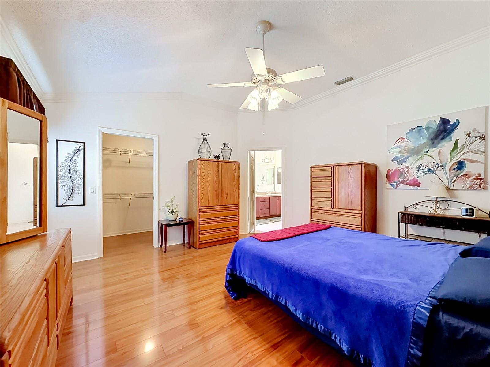 858 ASTOR WAY