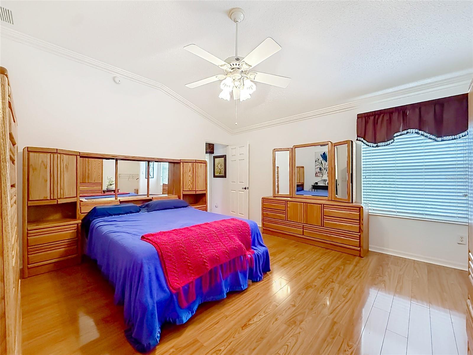 858 ASTOR WAY