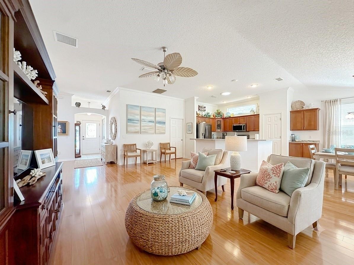 858 ASTOR WAY