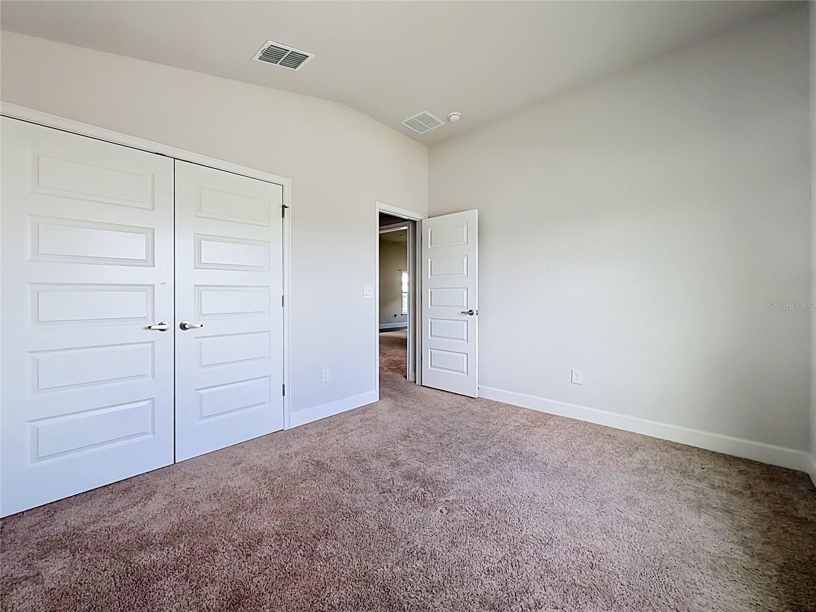 187 NW 45TH LOOP