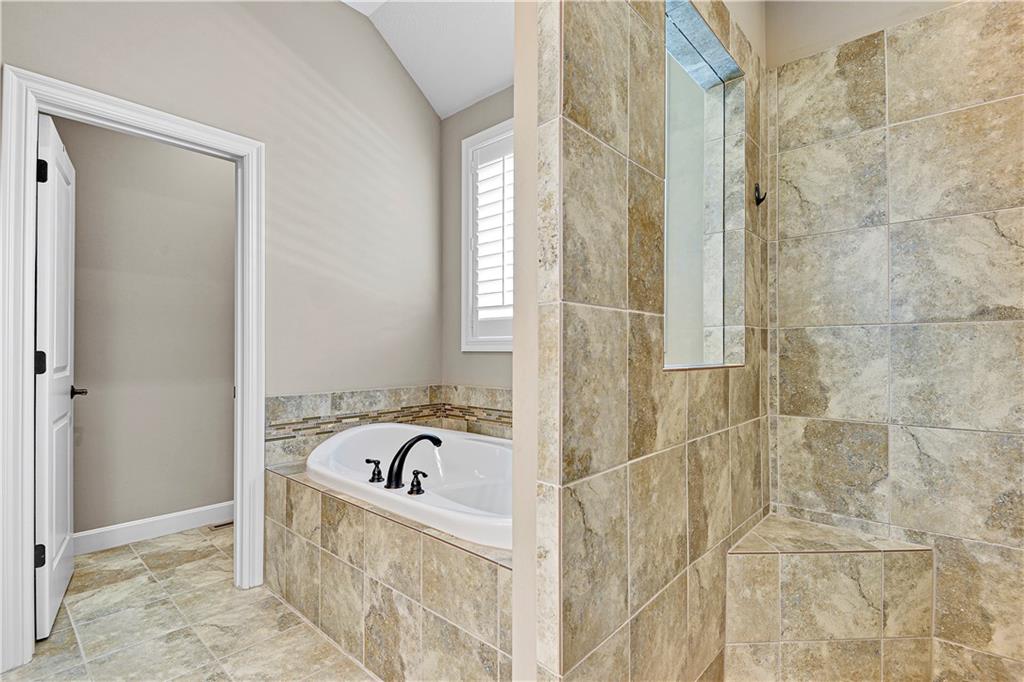 20920 W 114th Place