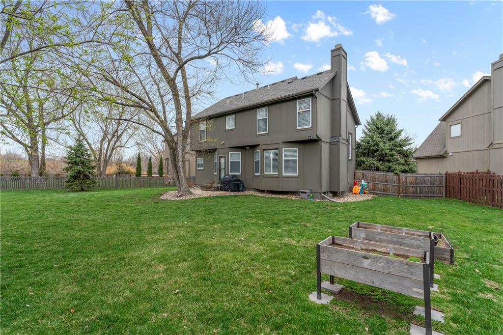 6717 W 148th Street