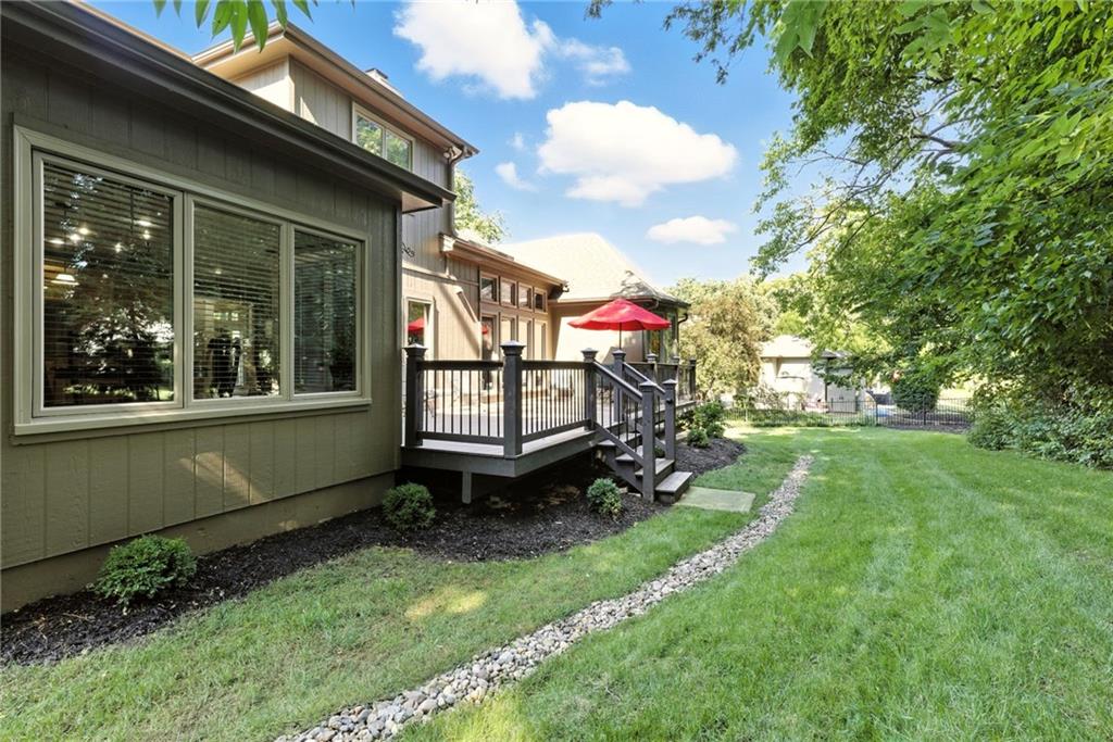 11219 W 140th Terrace