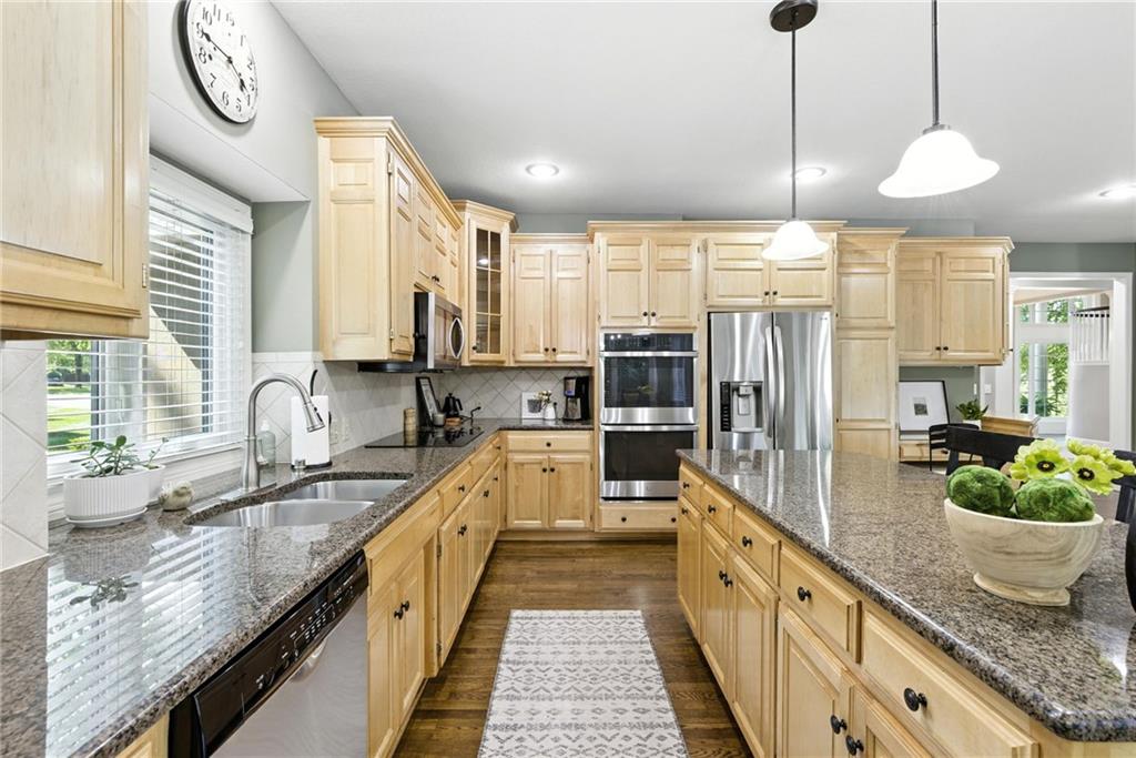 11219 W 140th Terrace