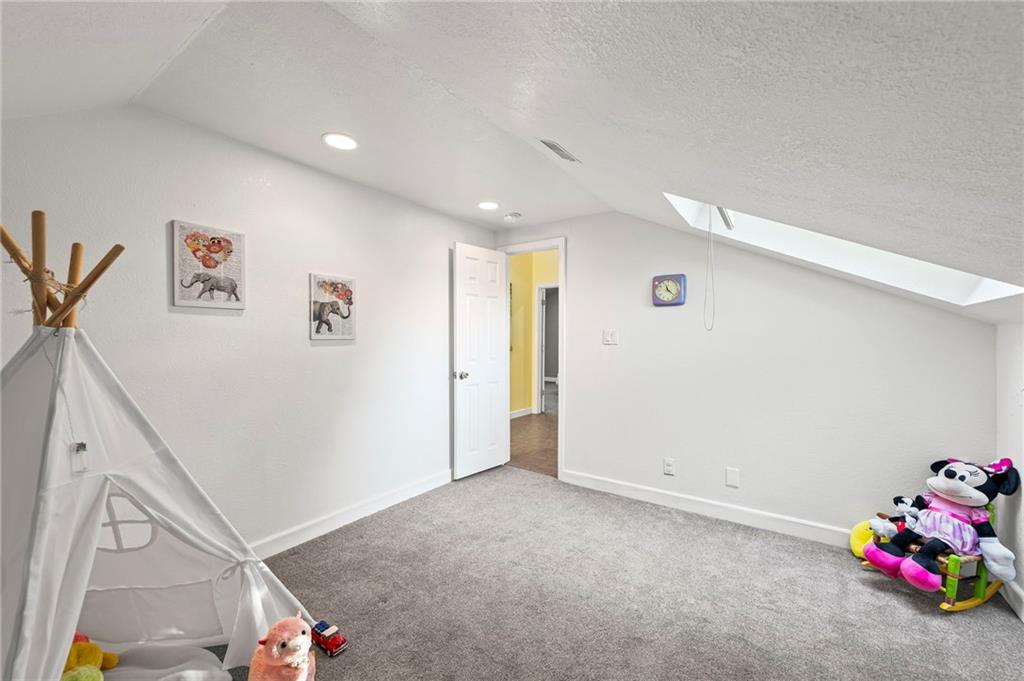 5407 Halsey Street