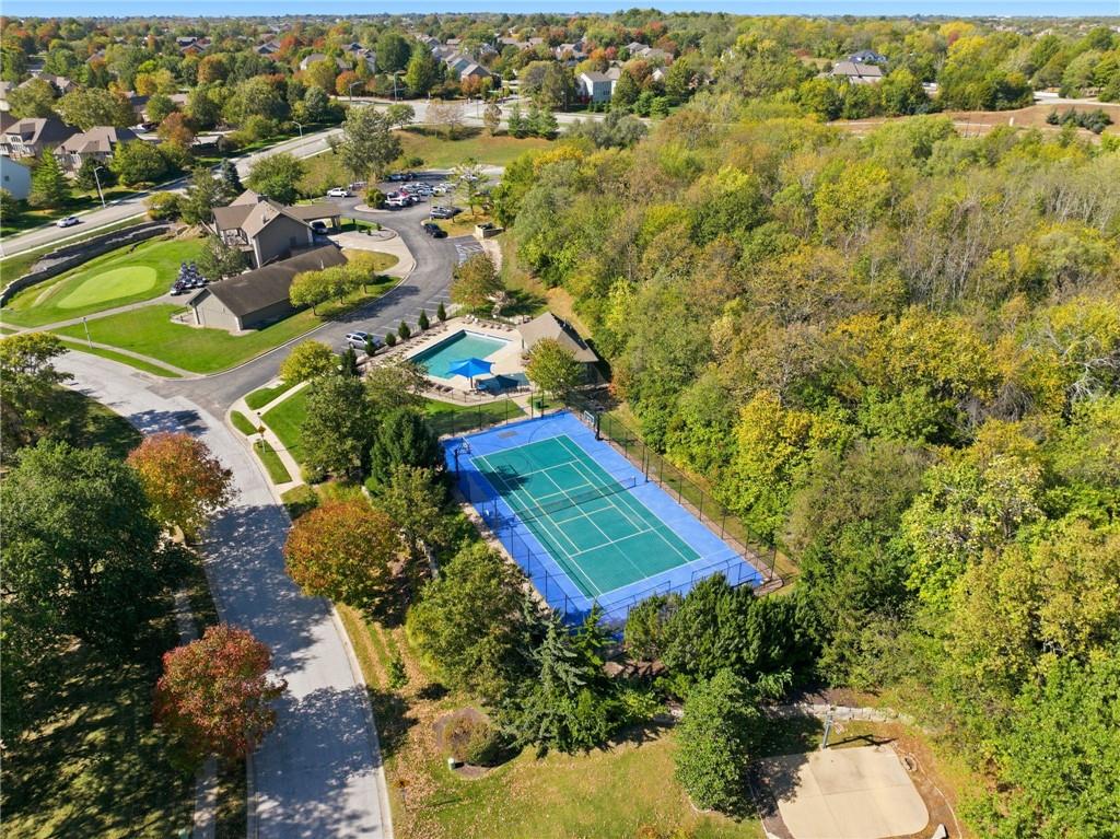 18637 W 97th Terrace