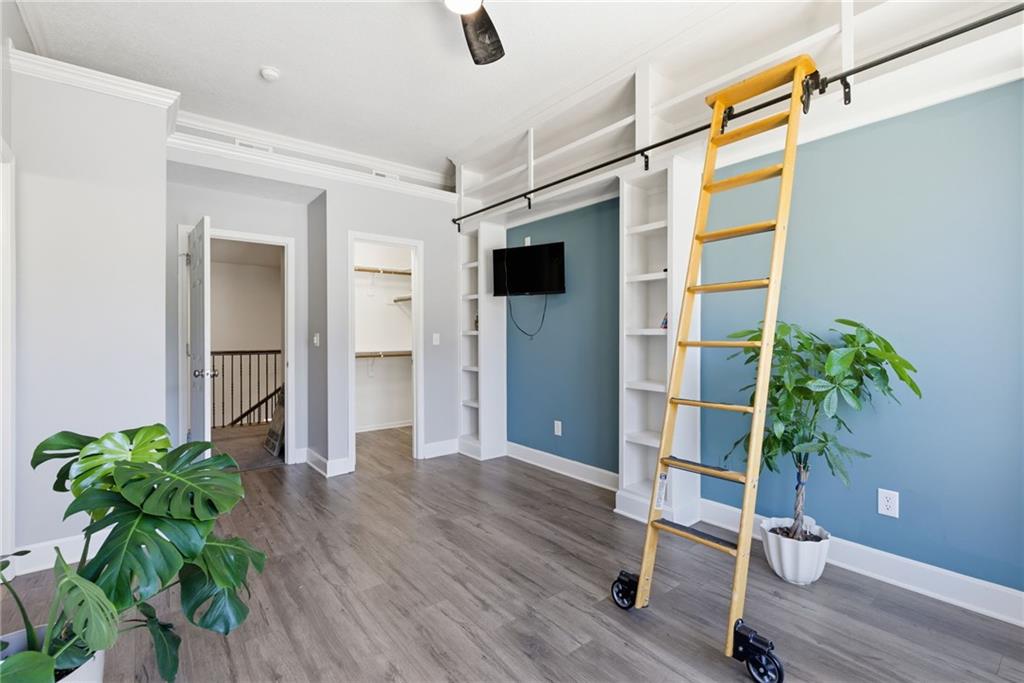 18637 W 97th Terrace