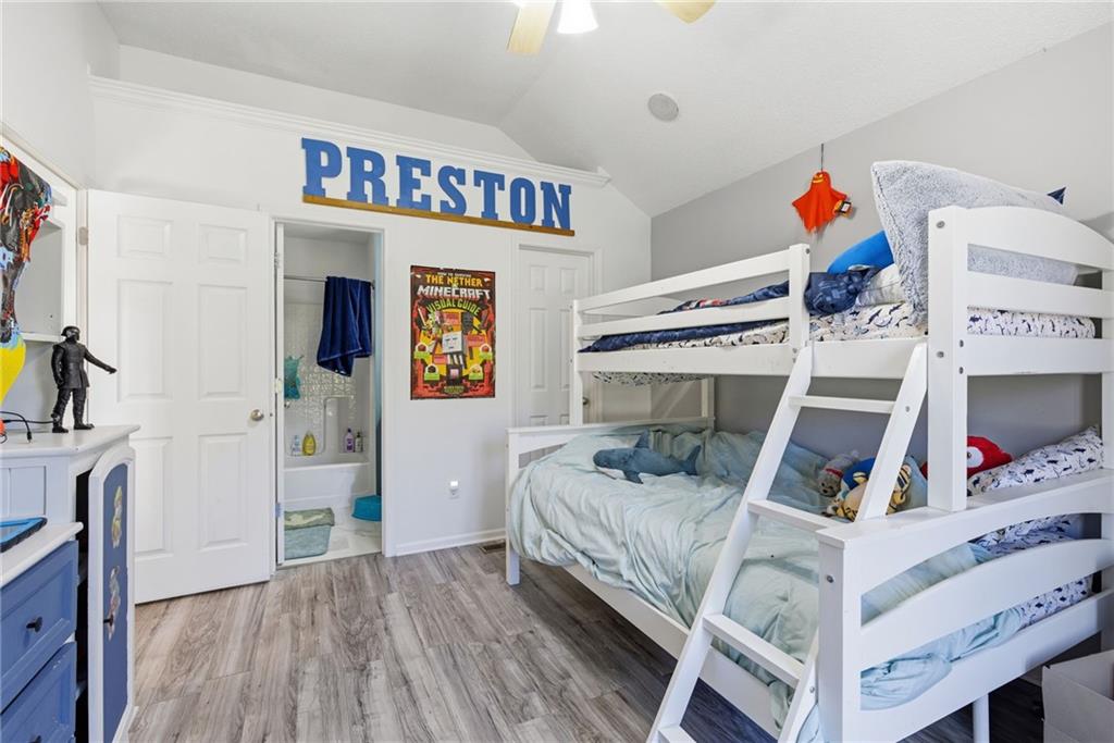 18637 W 97th Terrace