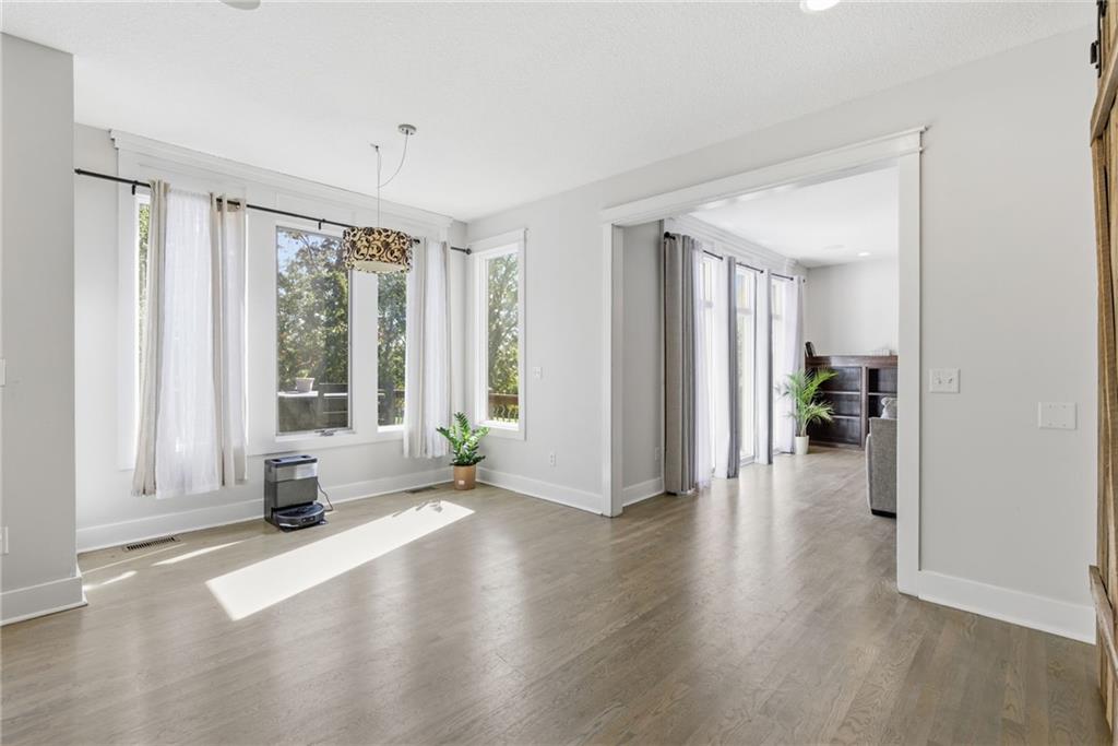 18637 W 97th Terrace