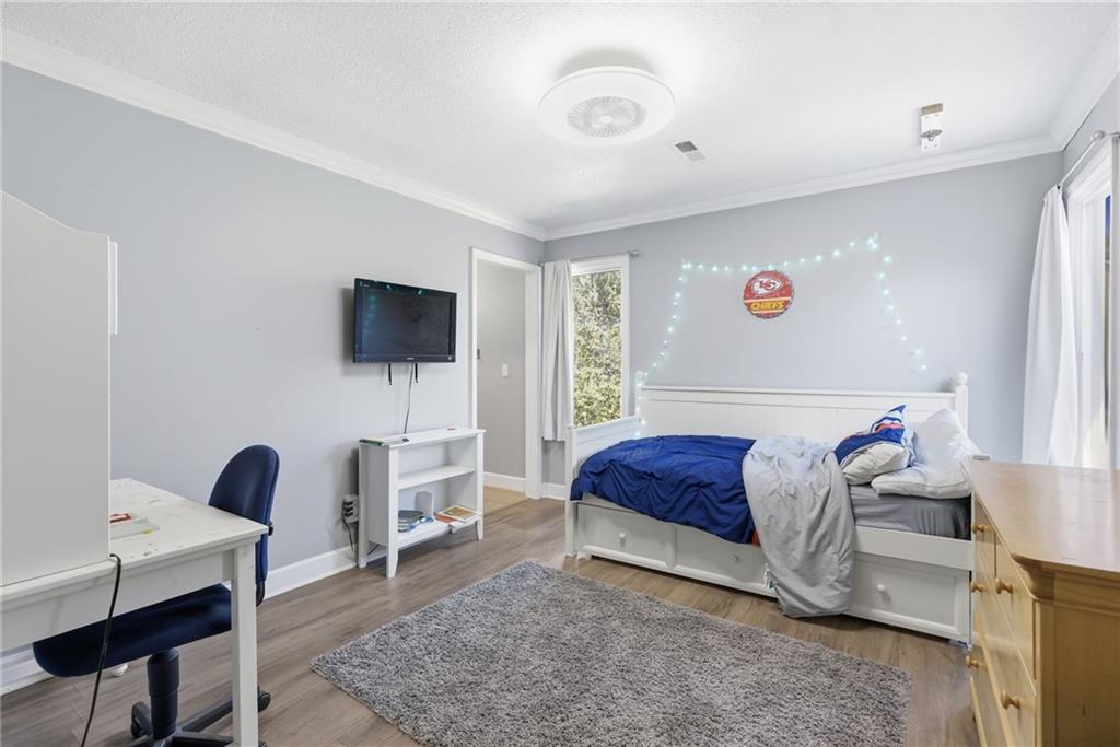 18637 W 97th Terrace