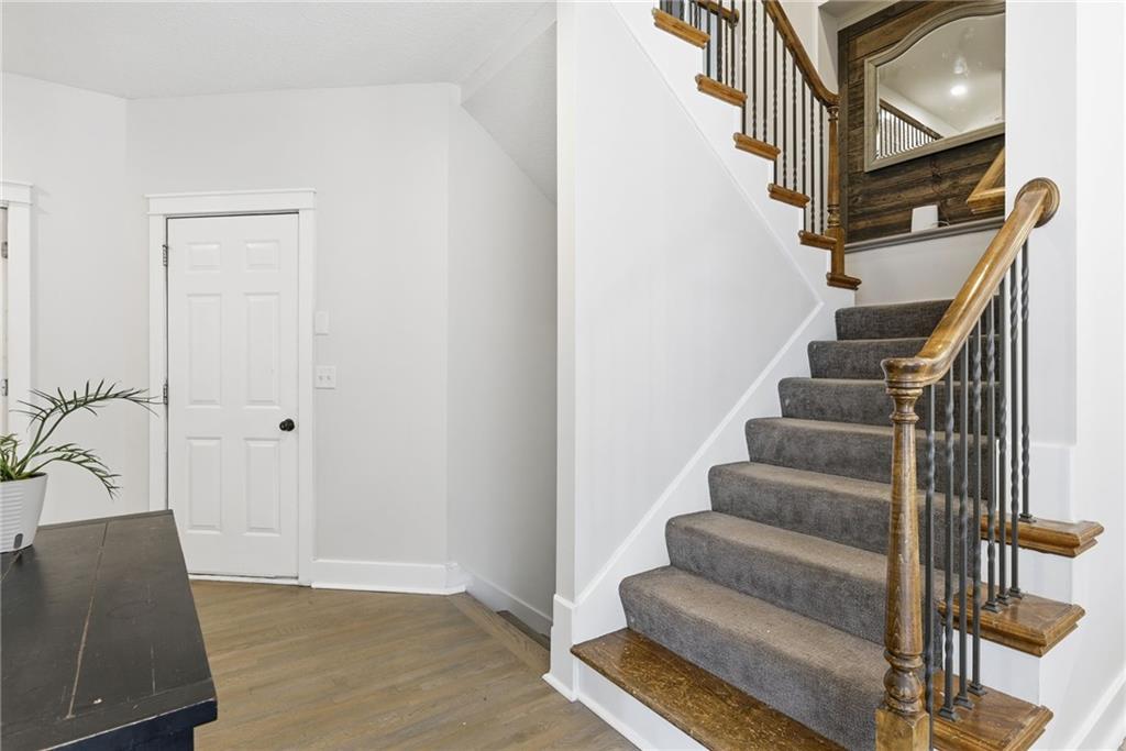 18637 W 97th Terrace