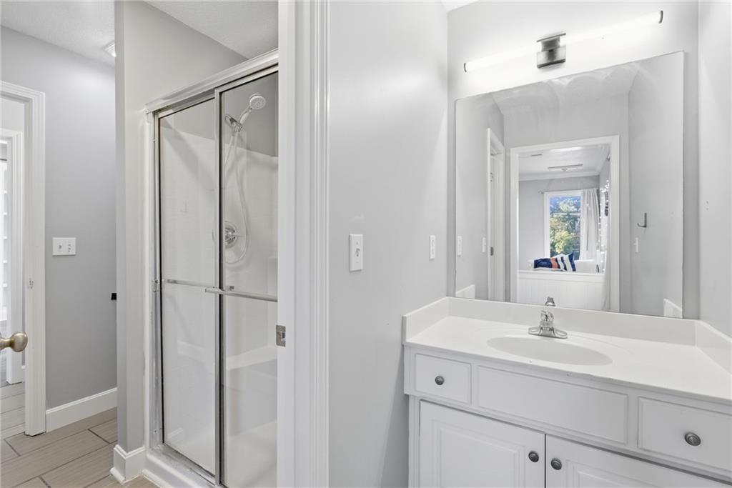 18637 W 97th Terrace