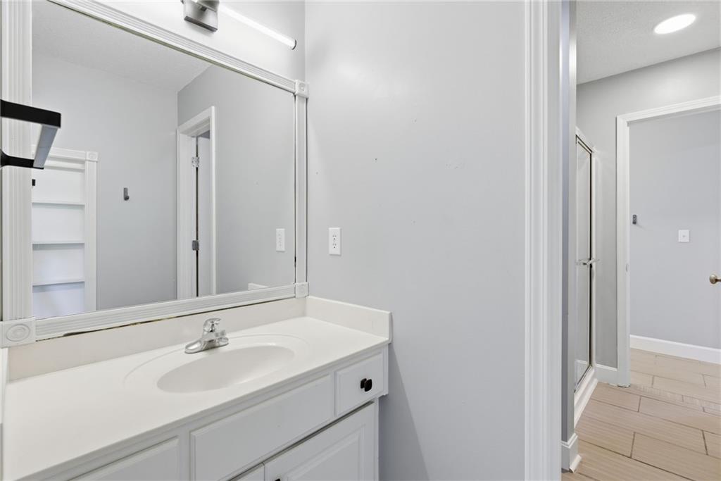 18637 W 97th Terrace