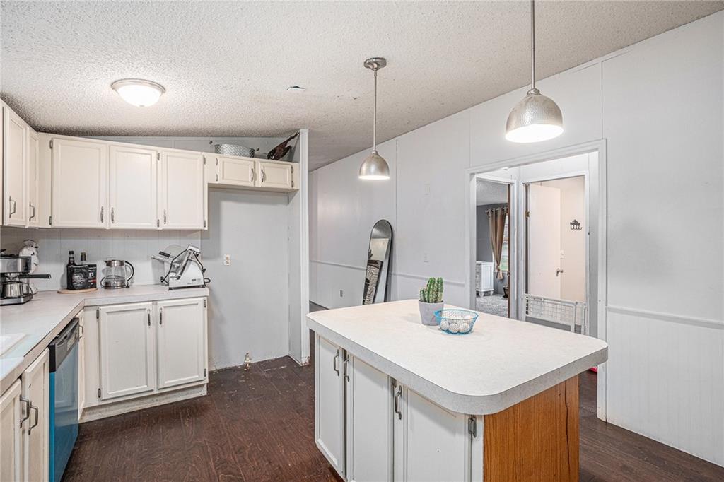 22030 W 178th Terrace