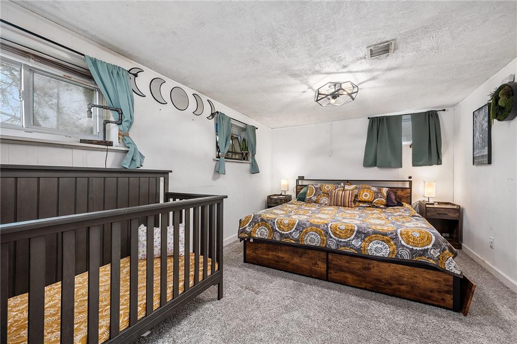 7402 NW Park Forest Lane