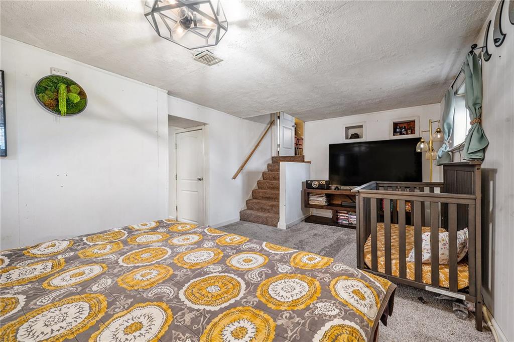 7402 NW Park Forest Lane