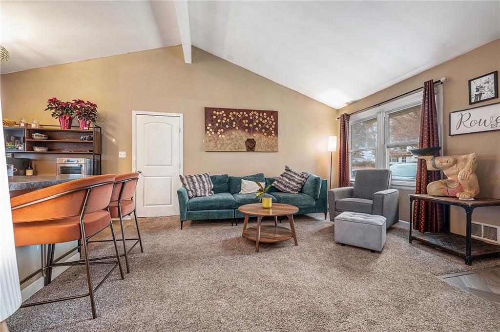 7402 NW Park Forest Lane