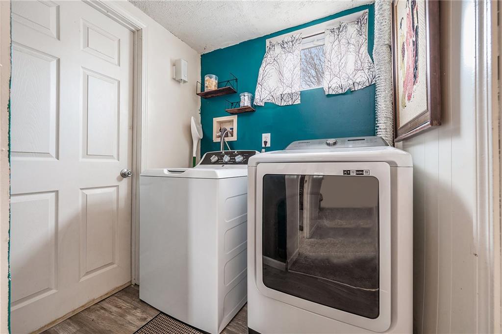 7402 NW Park Forest Lane