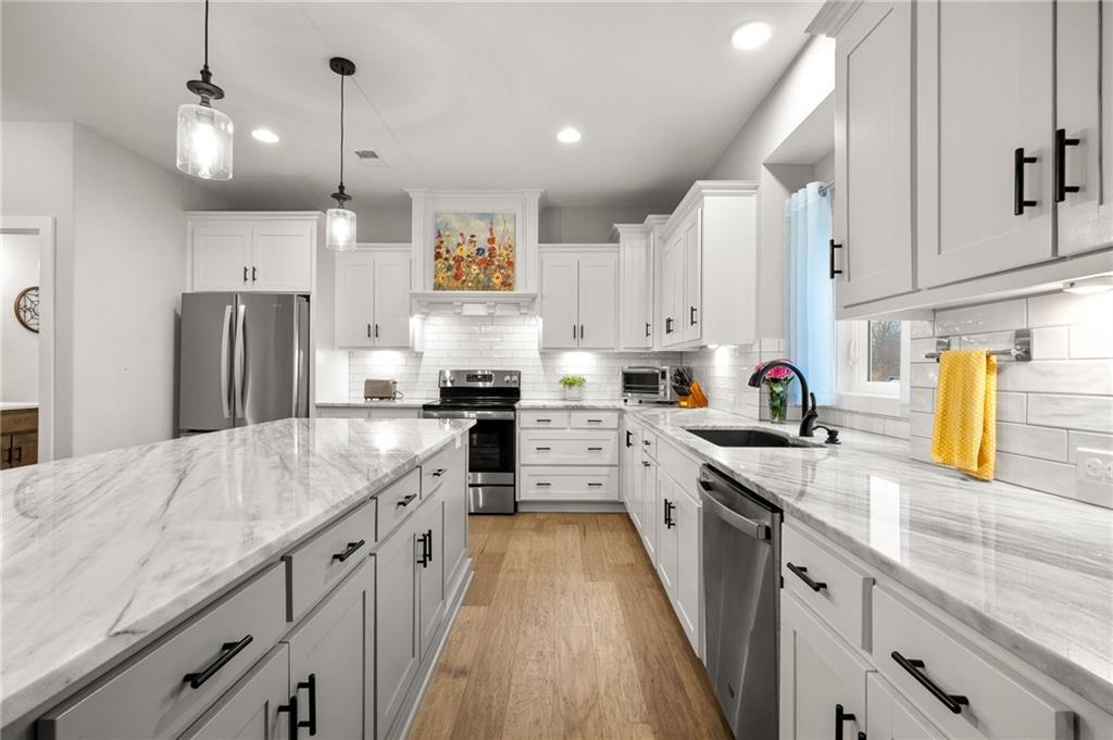 4800 NE 95th Terrace