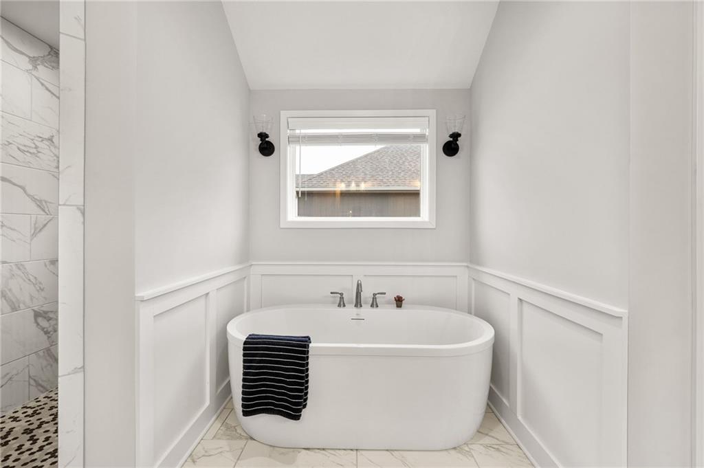 4800 NE 95th Terrace