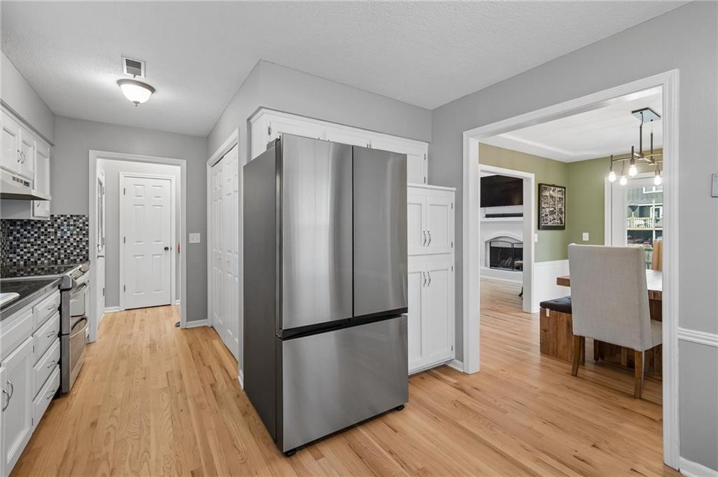 15909 W 149th Street
