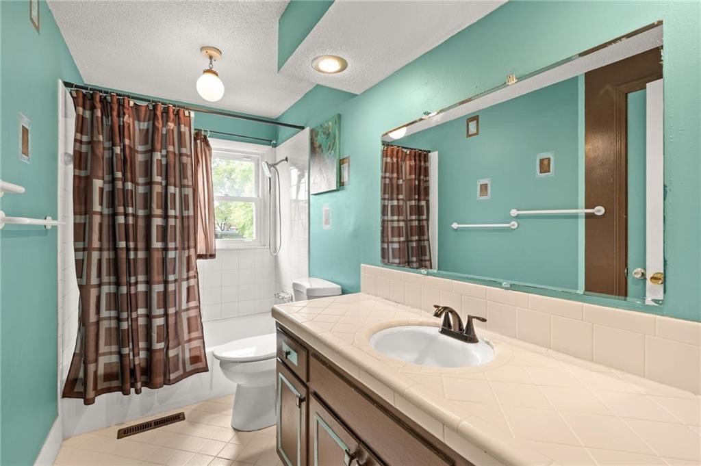 9714 Shepherds Drive