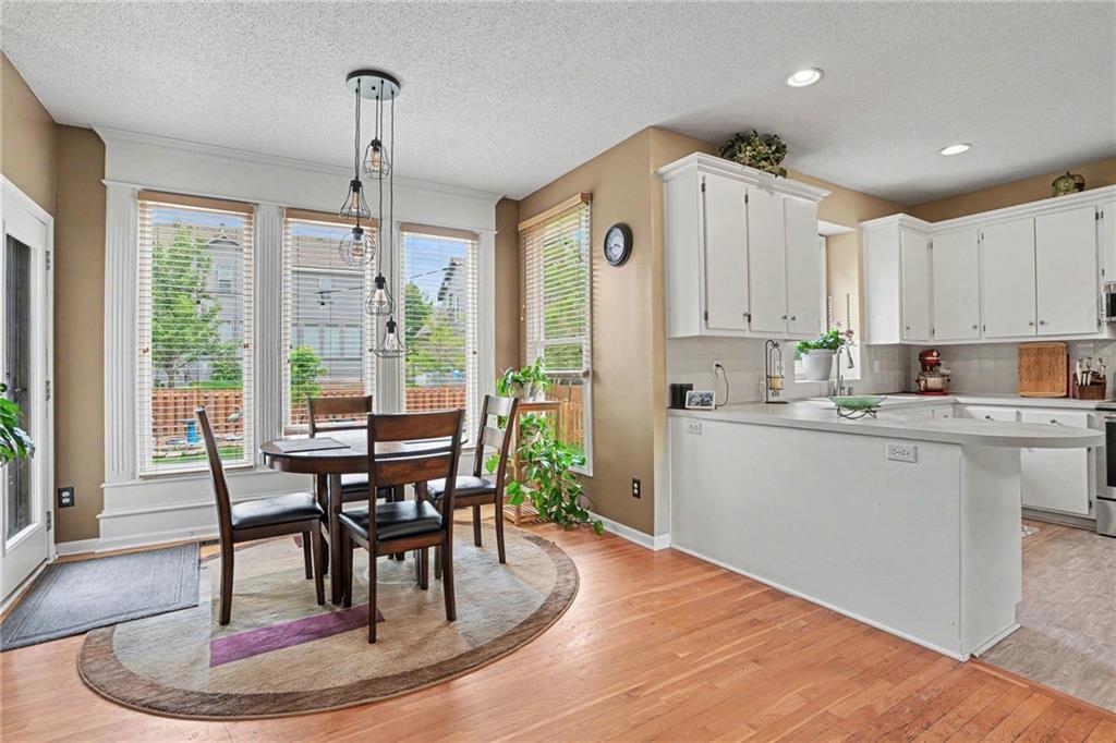 8616 W 127TH Place