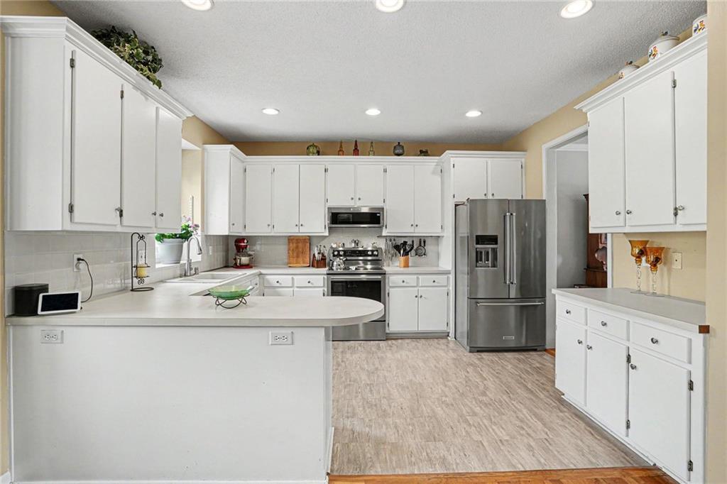 8616 W 127TH Place