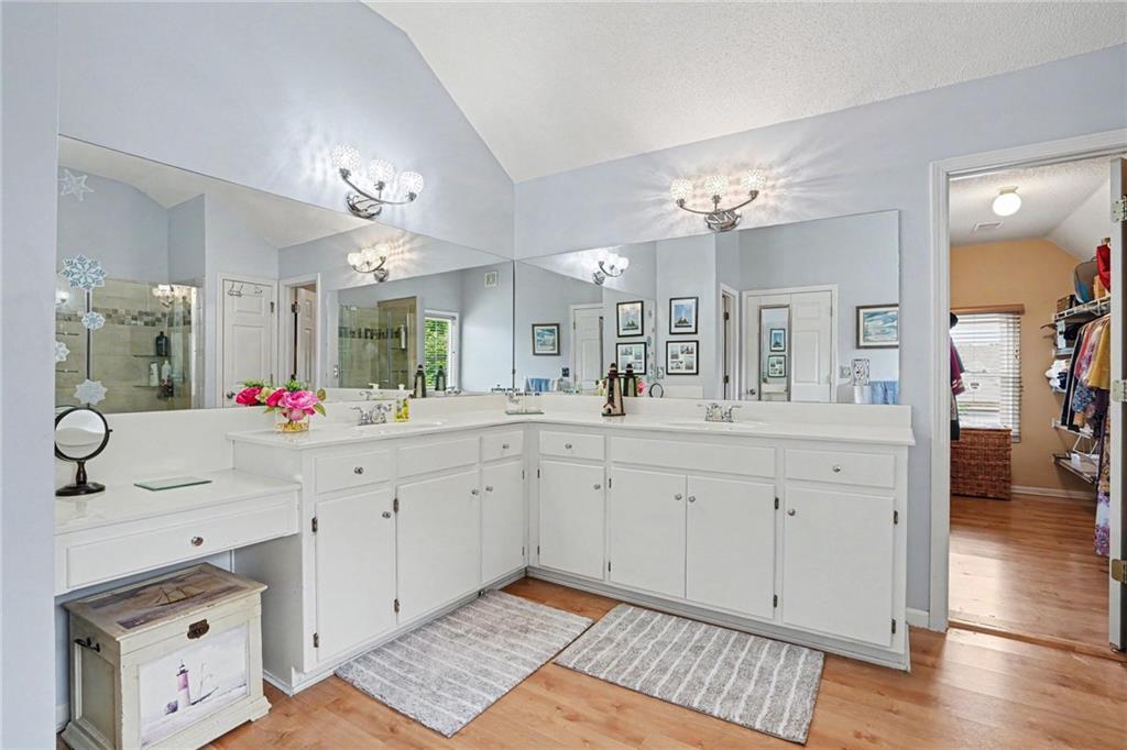 8616 W 127TH Place