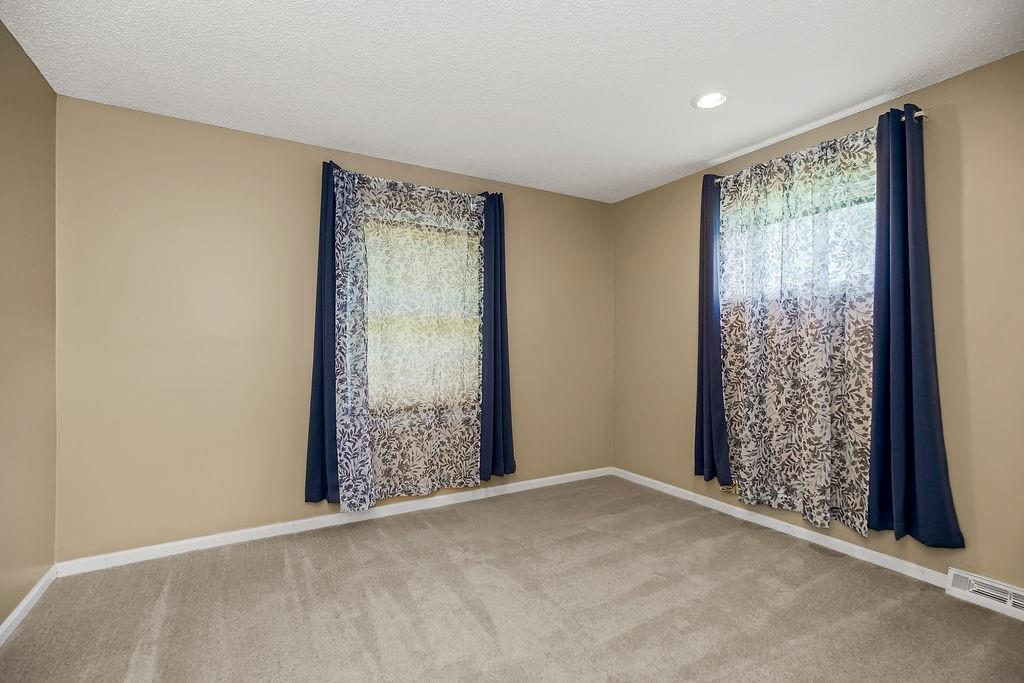 8705 W 94th Street