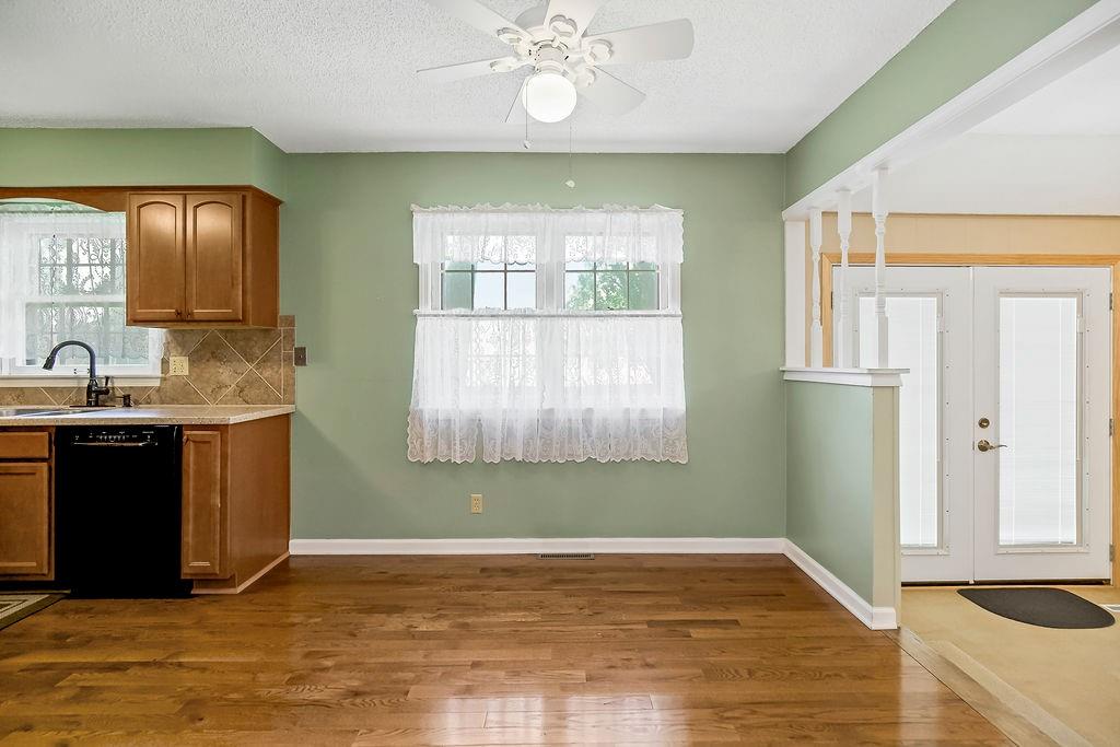8705 W 94th Street