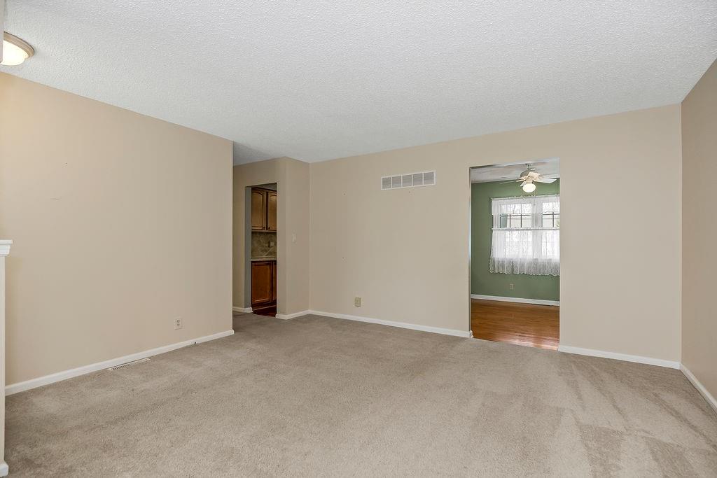 8705 W 94th Street